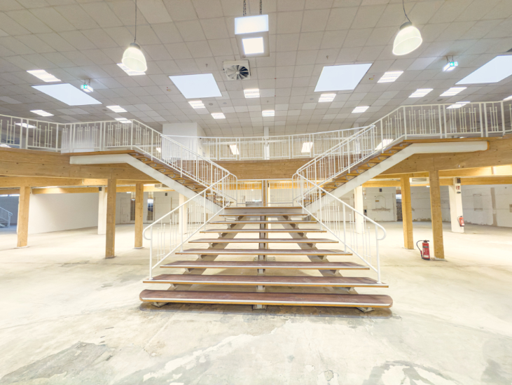 Ausstellungsfläche Treppe