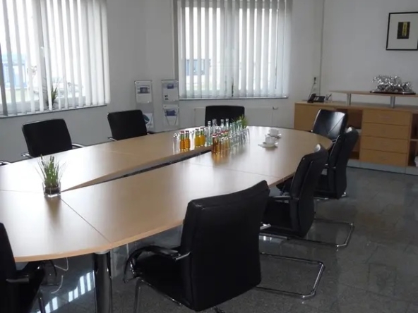Besprechung